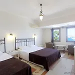 Hotel Gulet 3*